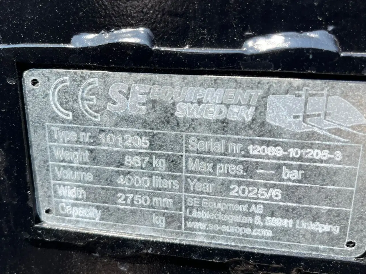Billede 7 - SE AB 4m3 skovl med Volvo beslag på. Den er 2.75m bred