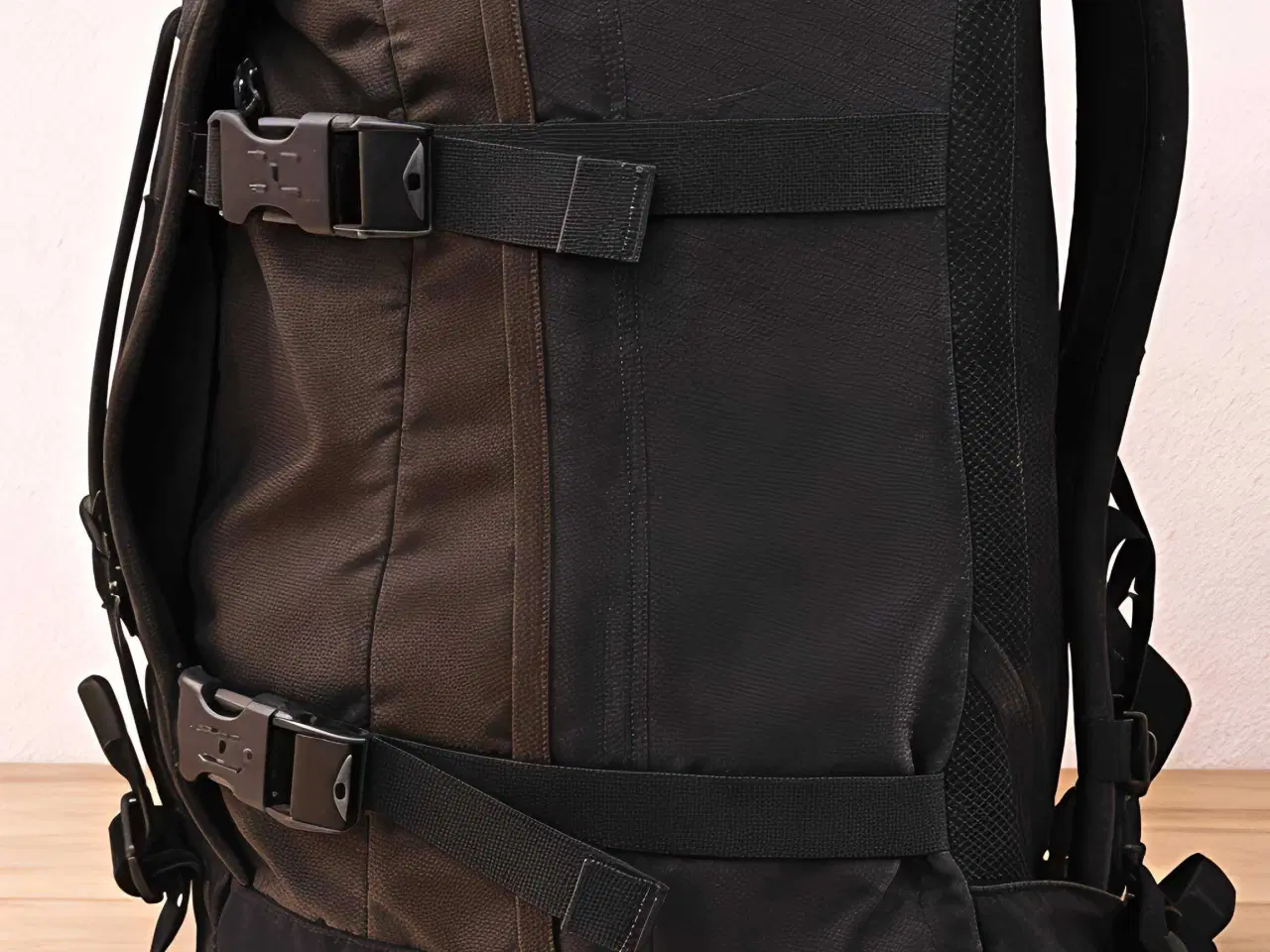 Billede 3 - Haglöfs Tight Evo Large rygsæk i slidstærkt design