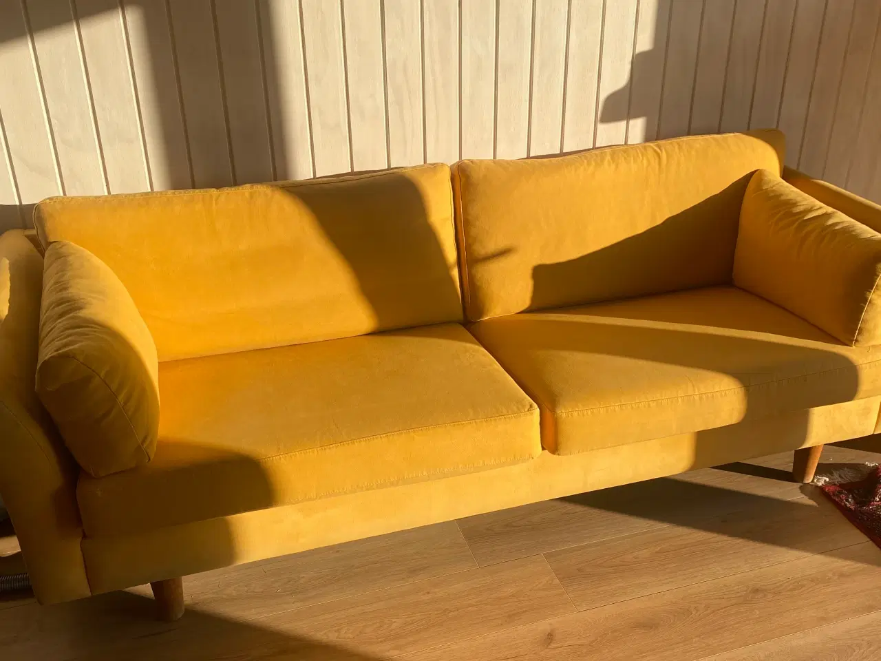 Billede 2 - Sofaer i gul alcantar