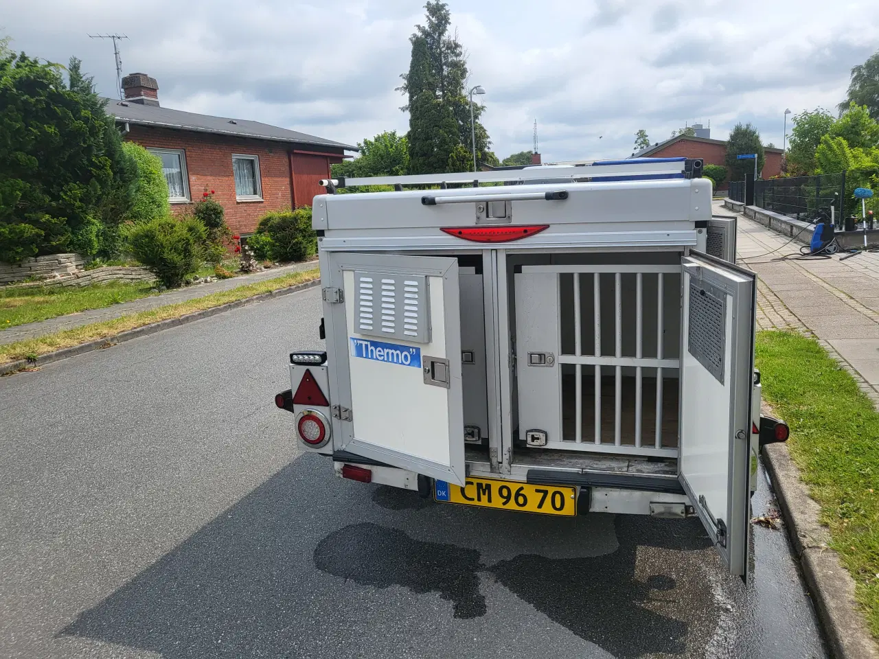 Billede 4 - Metal hundetrailer til 4 hunde sælges