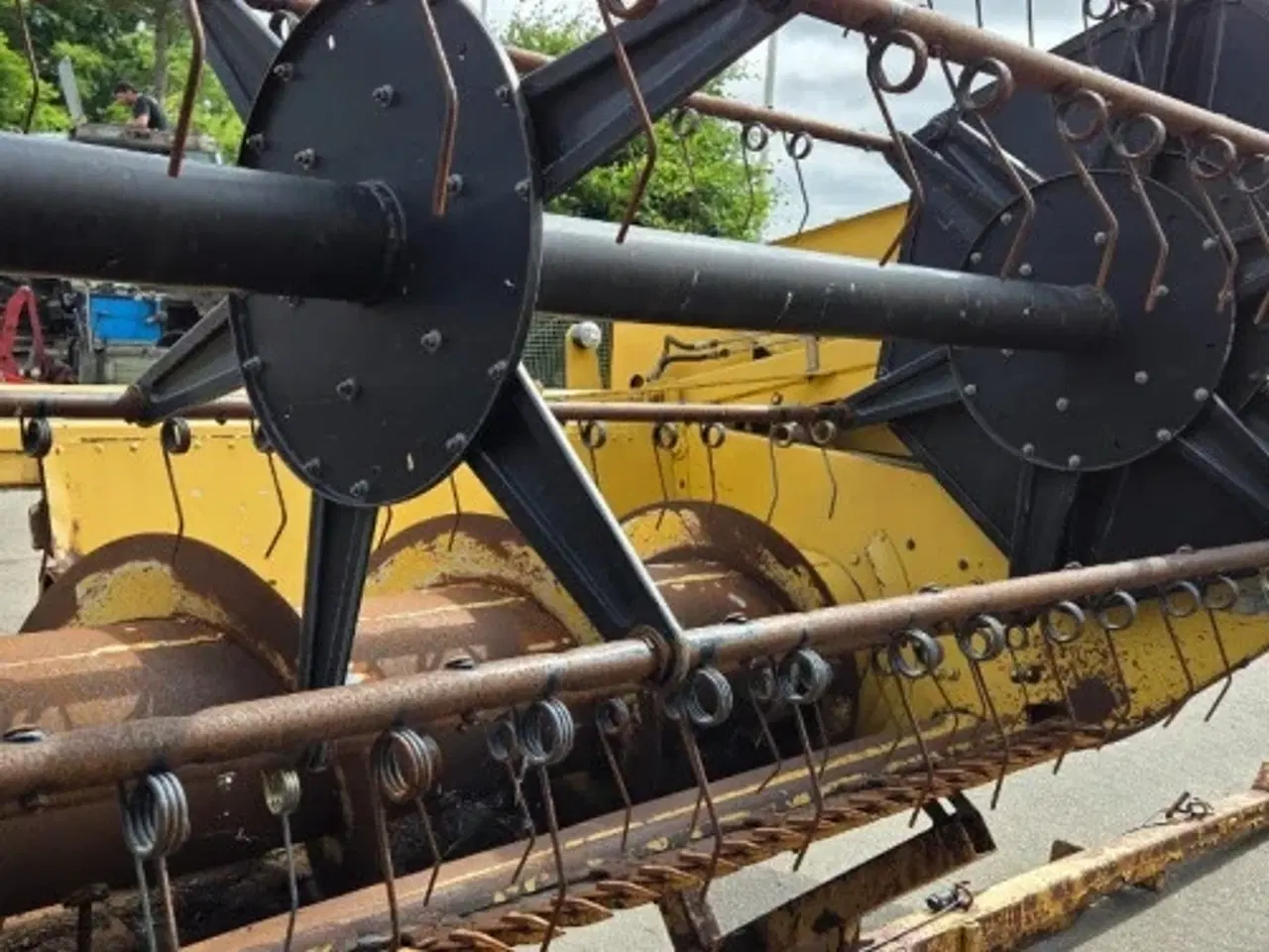 Billede 3 - New Holland TX32 Skærebord 15 Ft