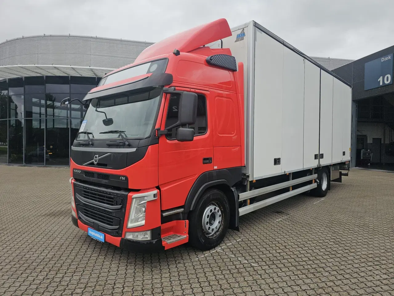 Billede 1 - Volvo FM340, Lukket kasse