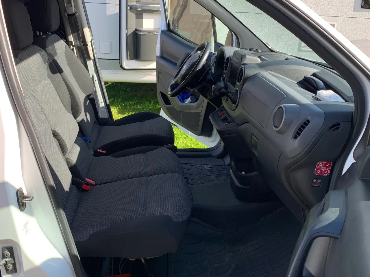 Billede 6 - Citroén Berlingo Cityvan 1,6 Blue HDi 100 HK ETG6