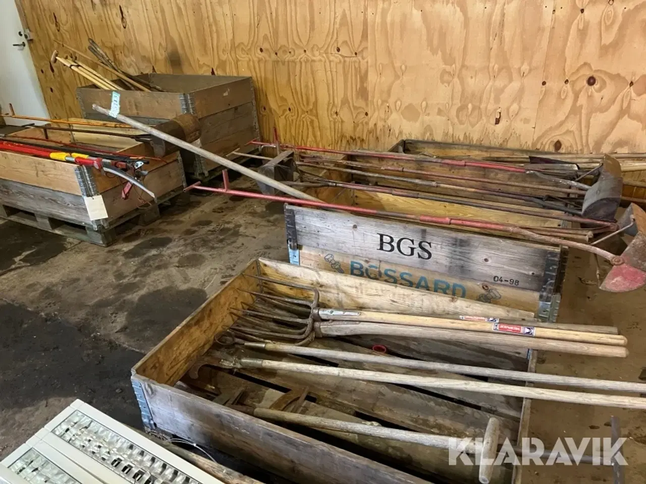 Billede 1 - Haveredskaber