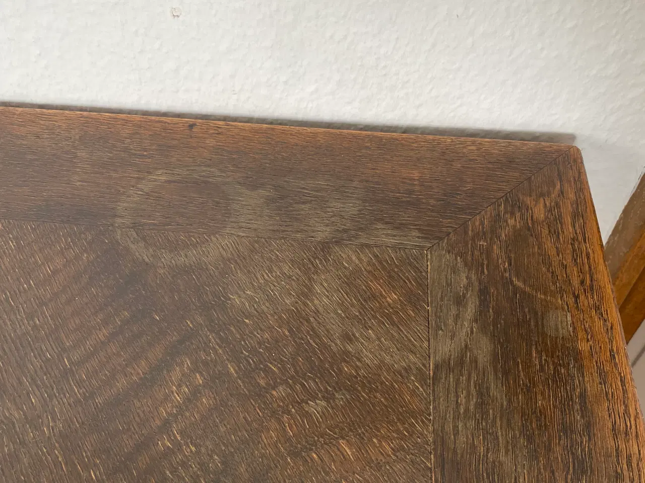 Billede 6 - Flot brunt spisebord