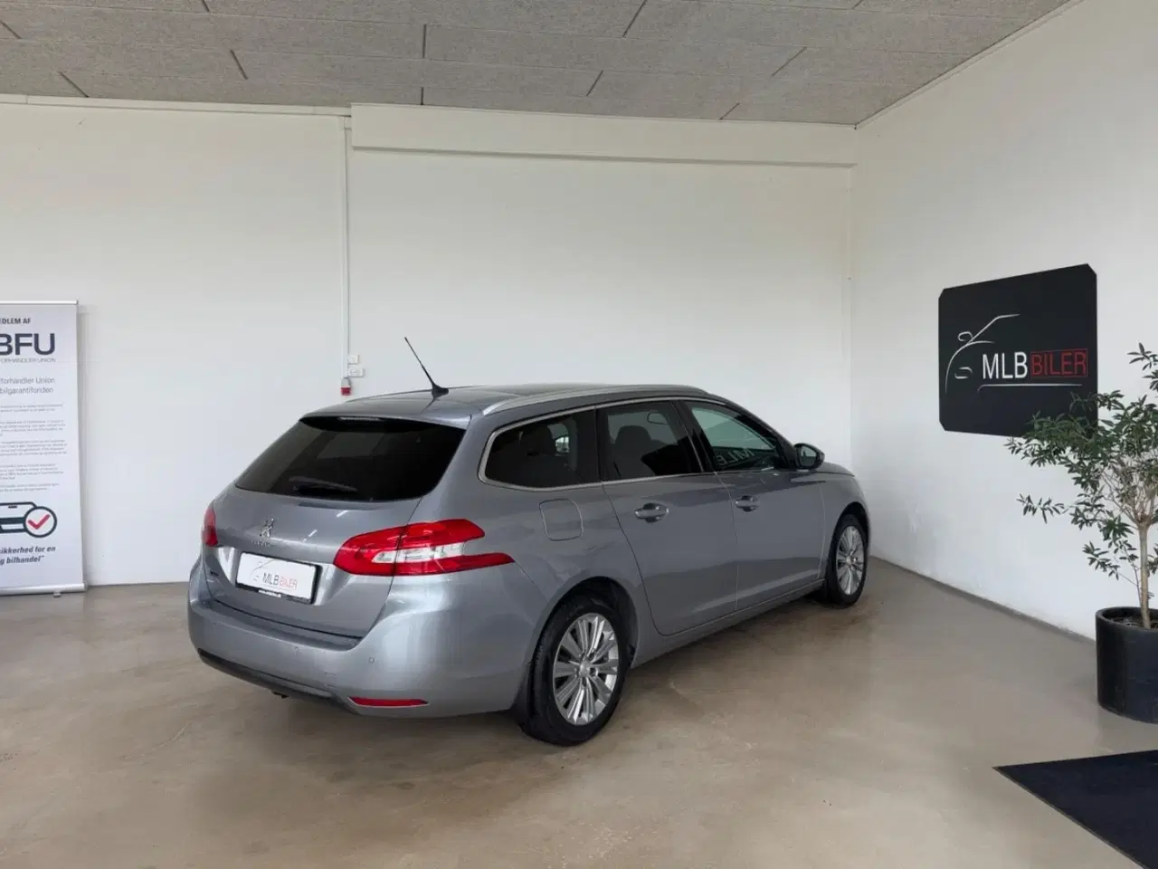 Billede 4 - Peugeot 308 1,6 BlueHDi 120 Allure Sky SW