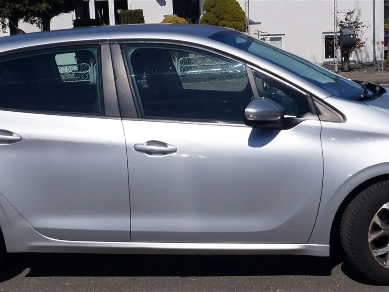 Billede 4 - Peugeot 208 1,4  95HK 5d