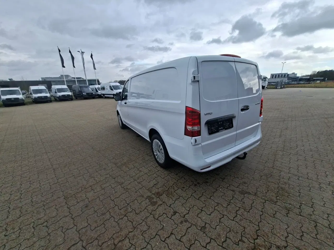 Billede 4 - Mercedes Vito 114 2,0 CDi A2 Kassevogn PRO aut. AWD