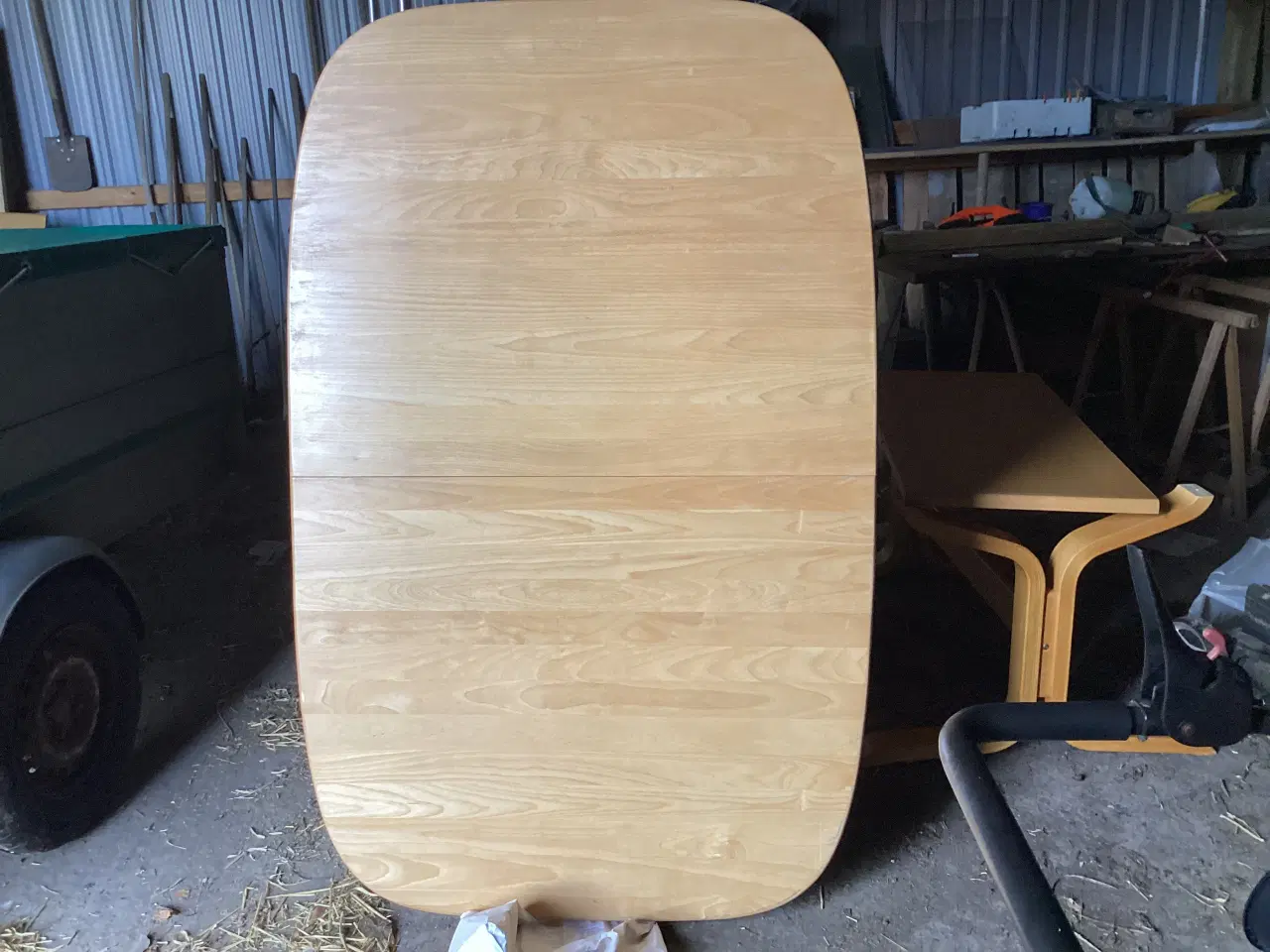 Billede 2 - Spisebord i massiv bøg med tillægsplade på 50 cm