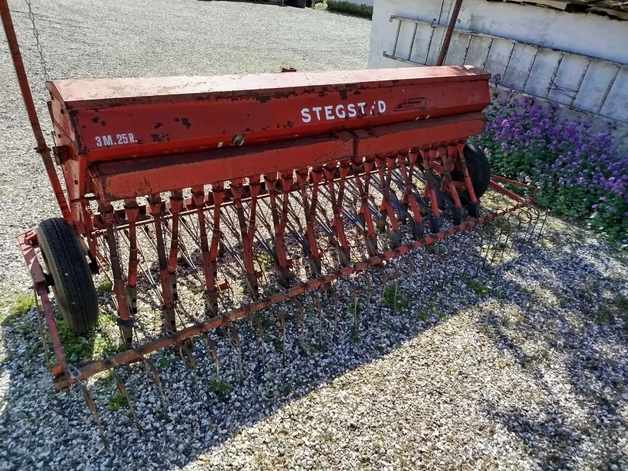 Billede 4 - Stegsted såmaskine 