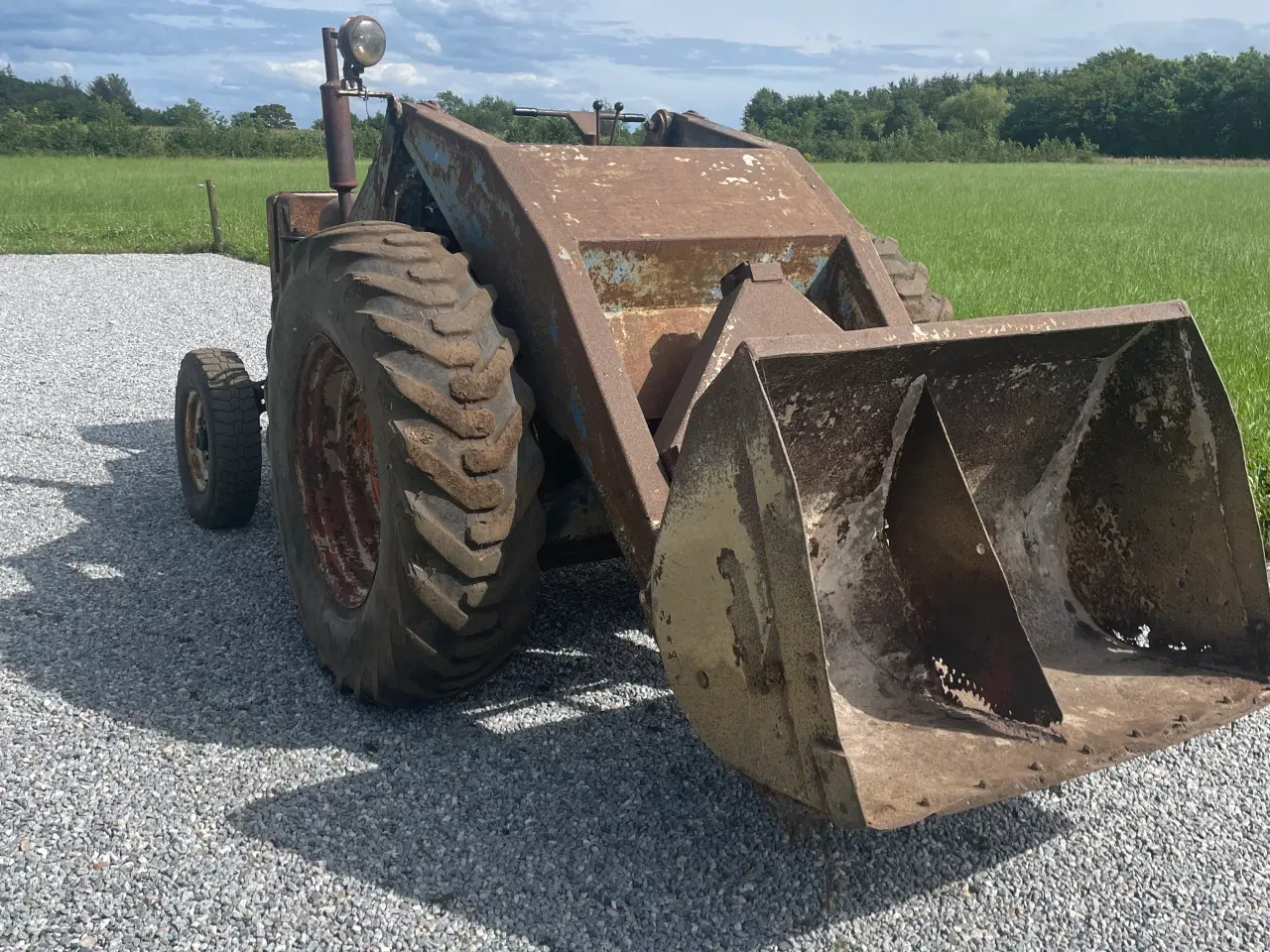 Billede 4 - Fordson skovgårds læsser 