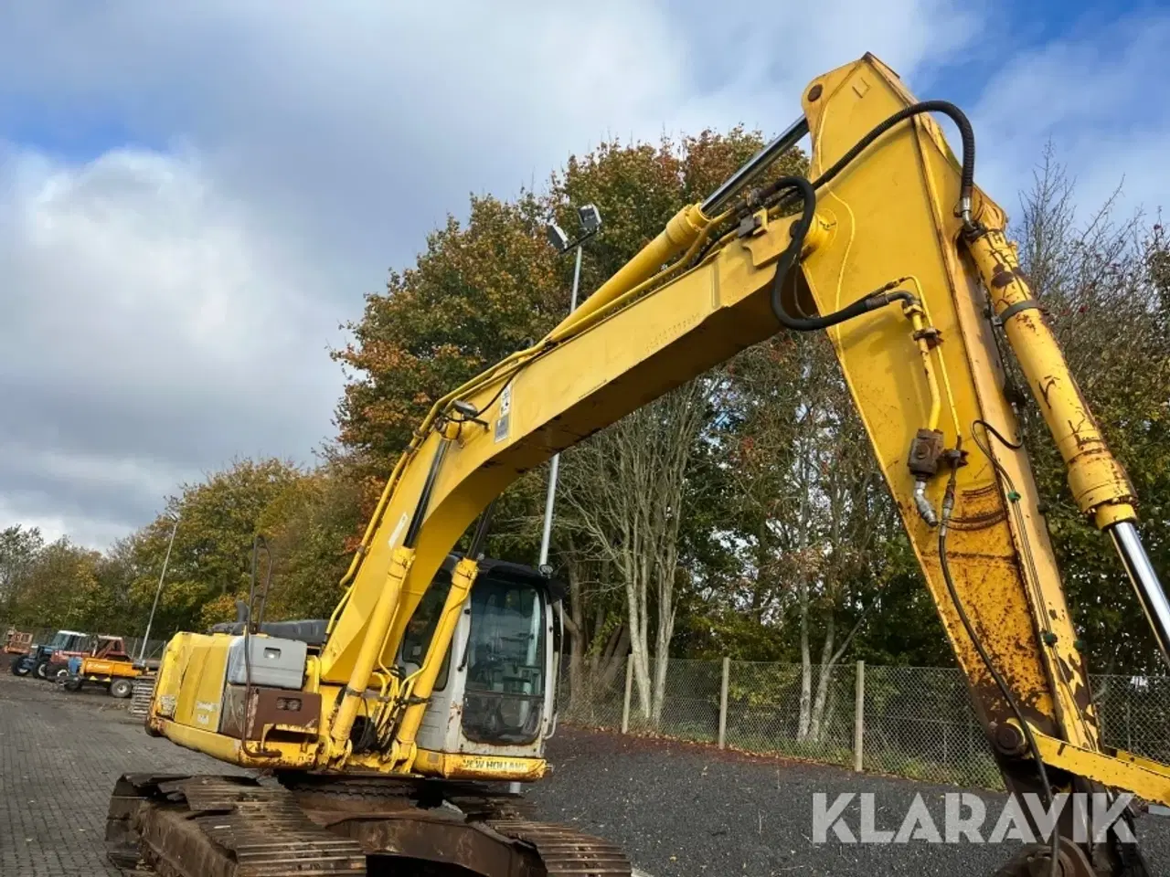 Billede 10 - Gravemaskine New Holland E 215B