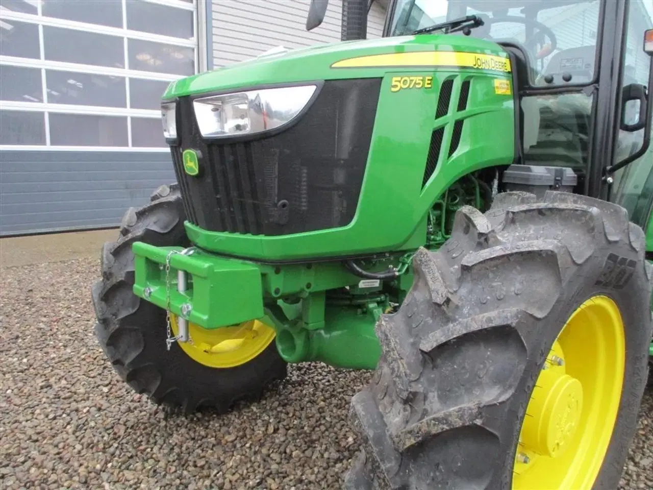 Billede 12 - John Deere 5075E  med koblings frit vendergear ved rattet og 40kmt gearkasse