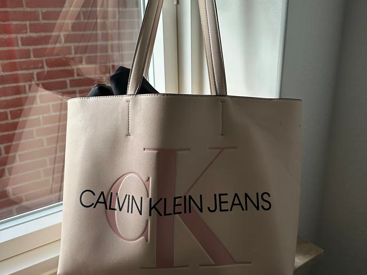 Billede 1 - Calvin Klein, rains, day tasker! 