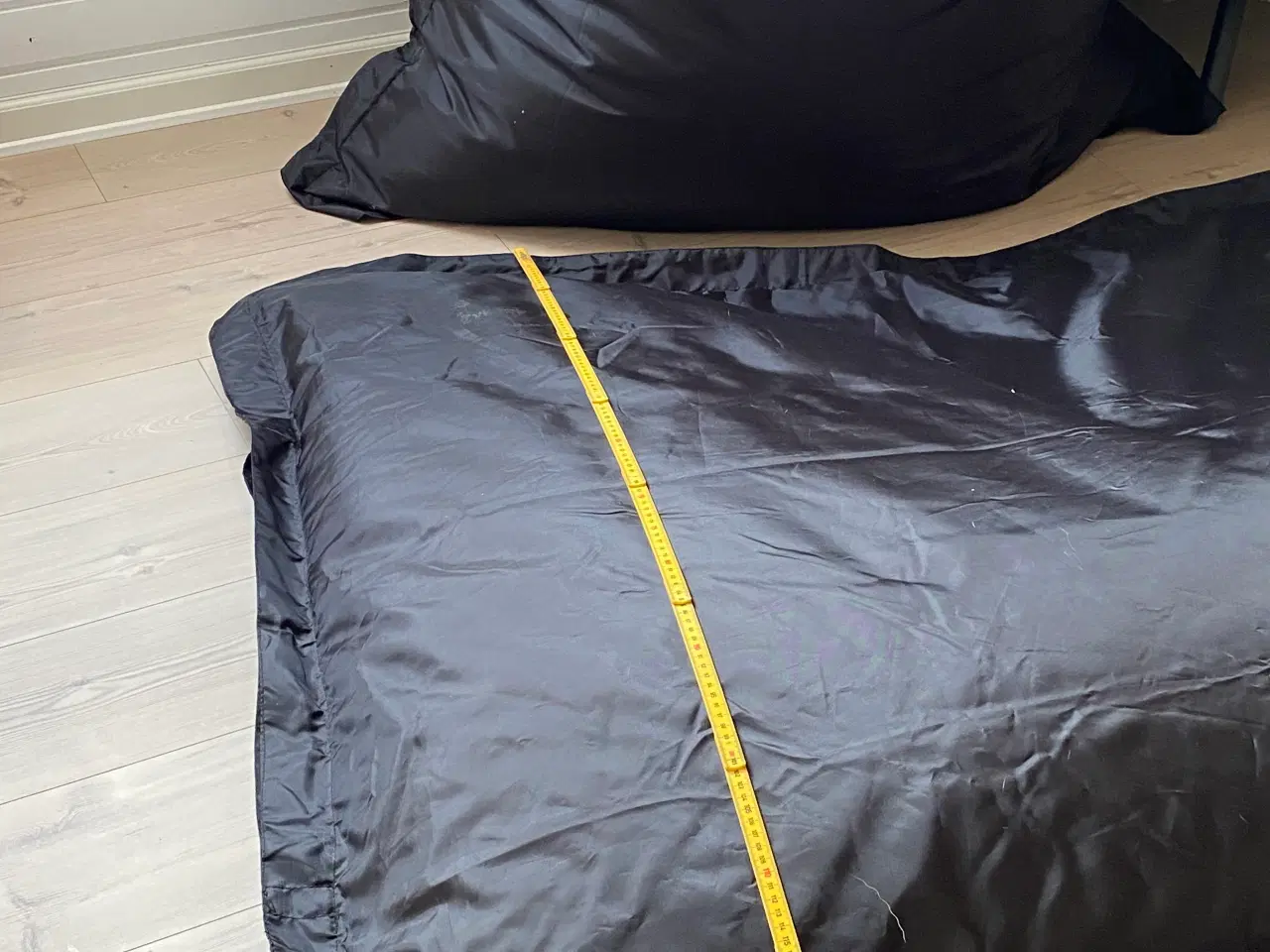 Billede 2 - 2 stk sorte sækkestole