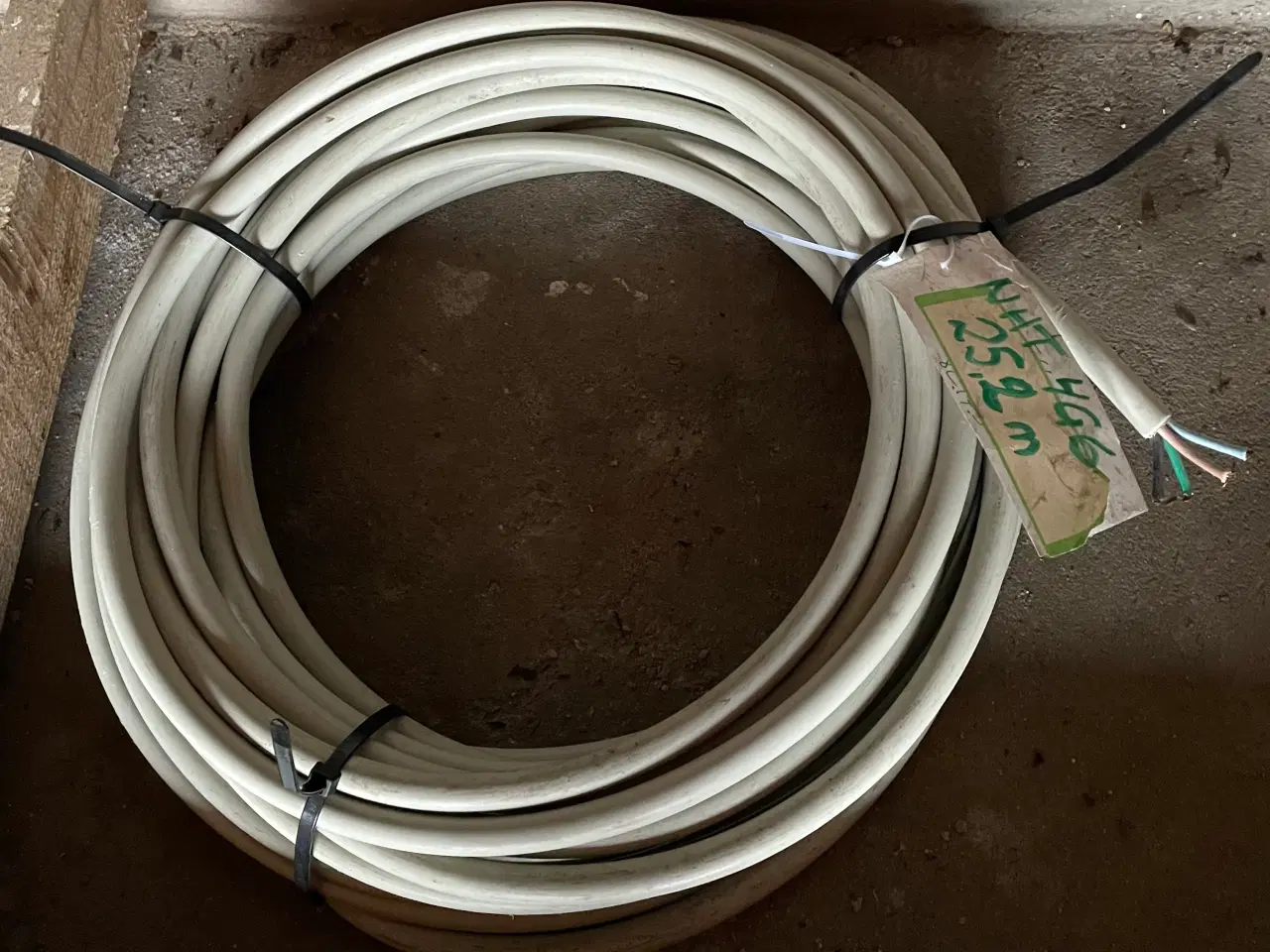 Billede 1 - 25,2m 4G6 kabel