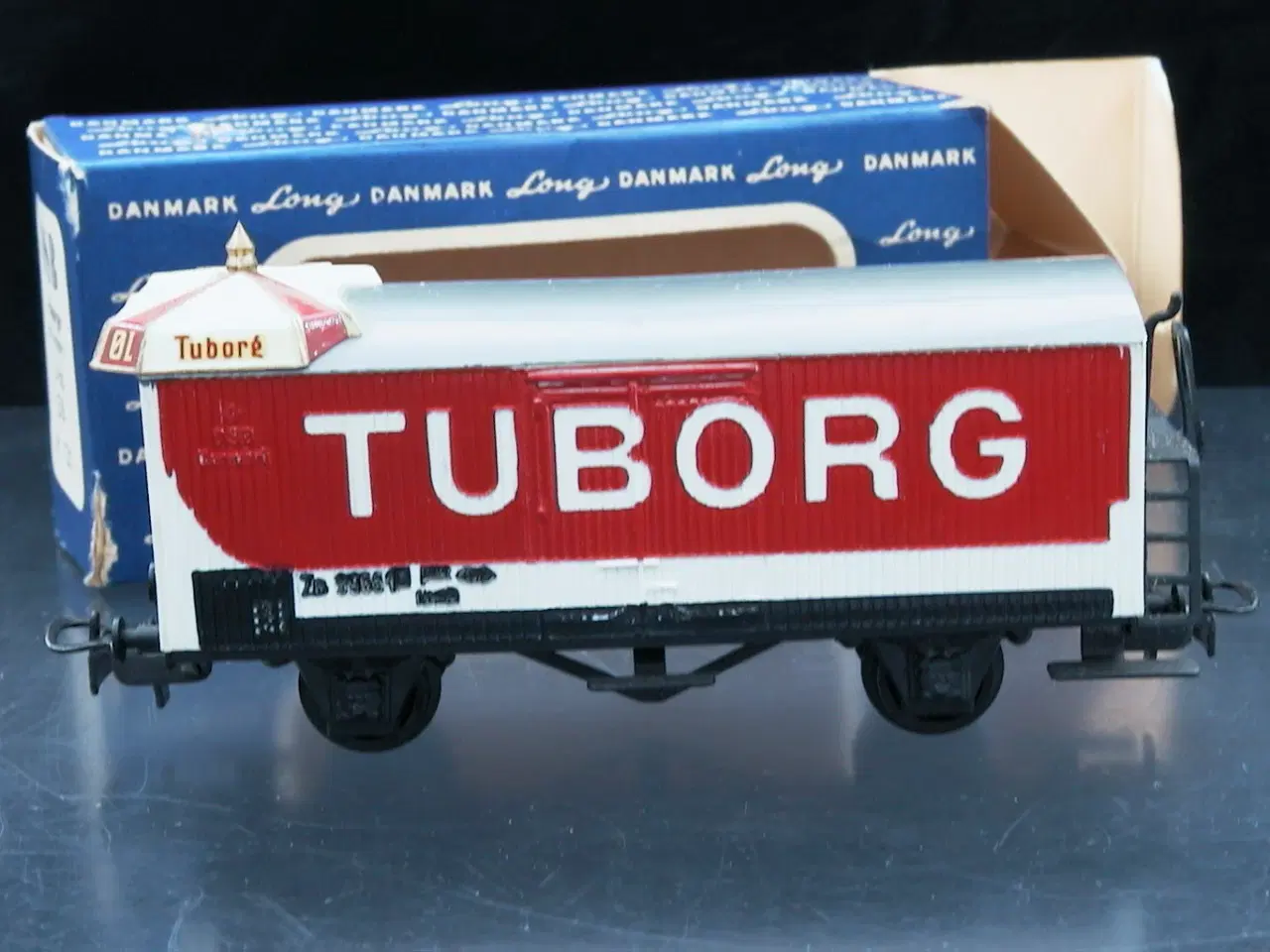 Billede 2 - Long: Tuborg ølvogn m/paraply OV