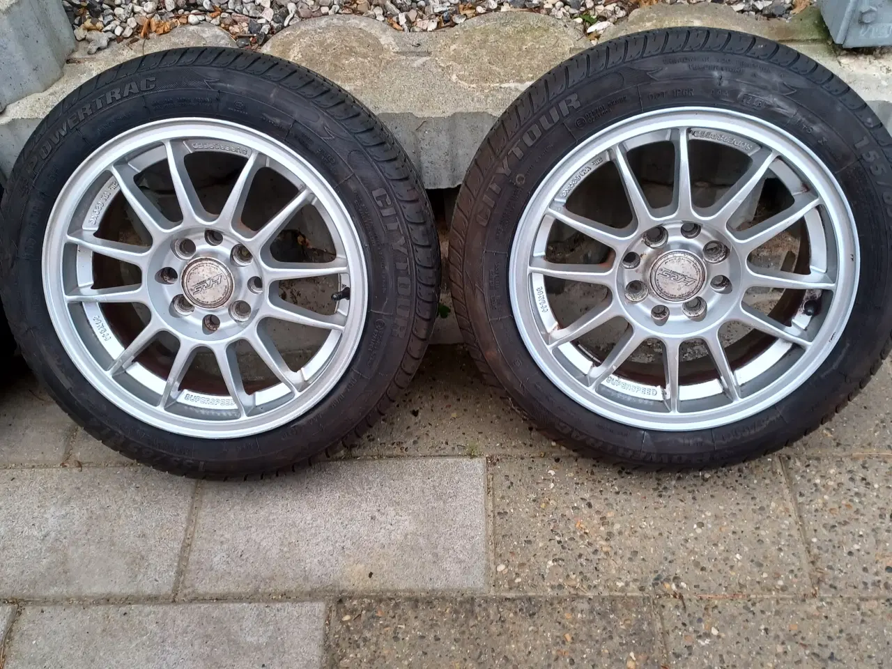 Billede 4 - Peugeot, Citroen Toyota alufælge med sommerdæk.