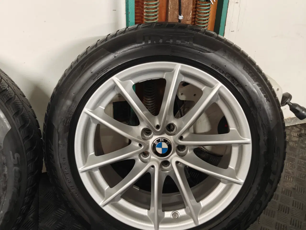 Billede 4 - 5x112 BMW 17 Pirelli Vinterdæk ET30 2100kr leverer