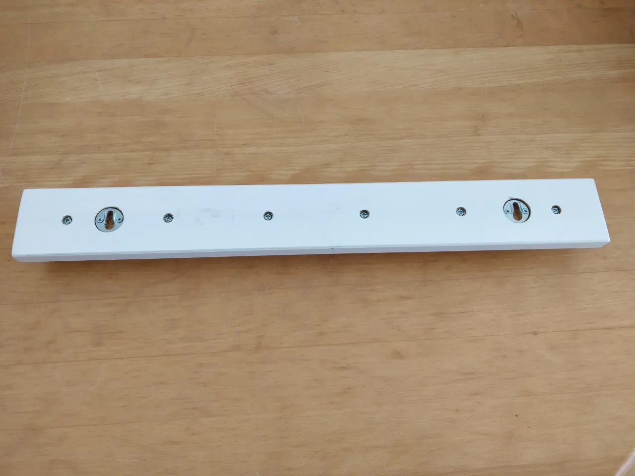 Billede 3 - Knagerække