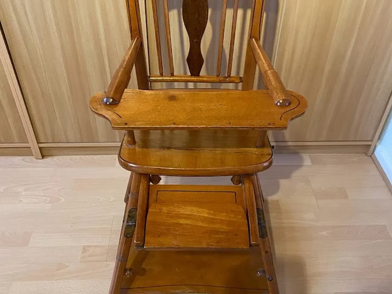 Billede 1 - Antik barnestol