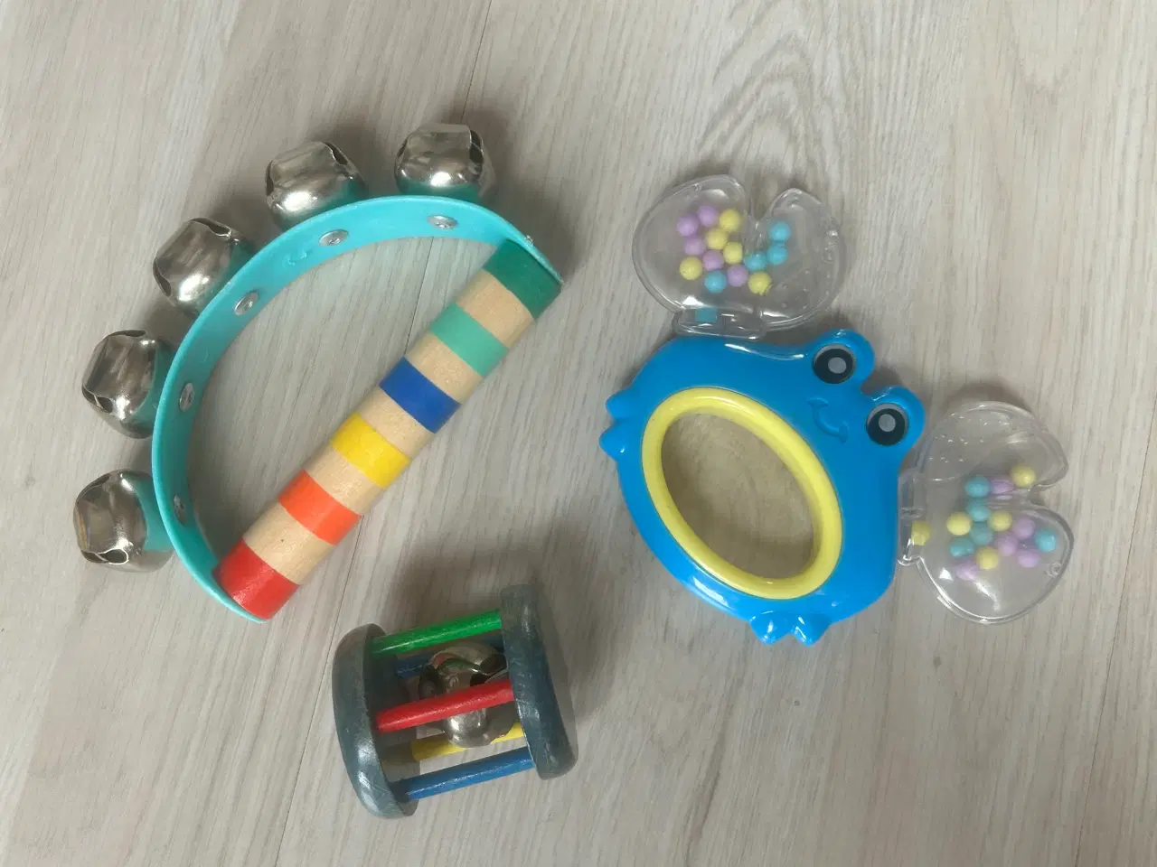 Billede 1 - baby rangler