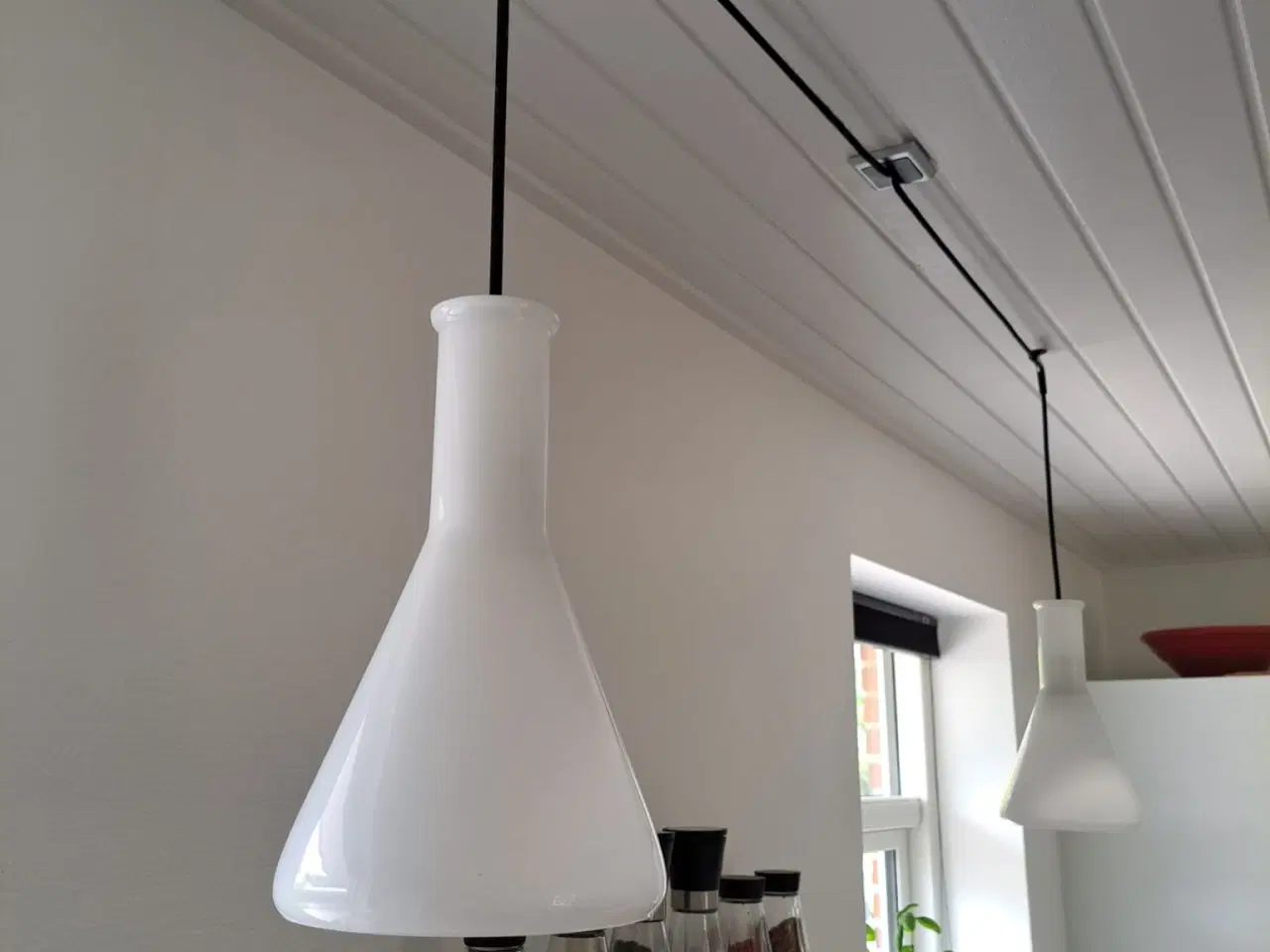 Billede 1 - Hvid lamper i glas