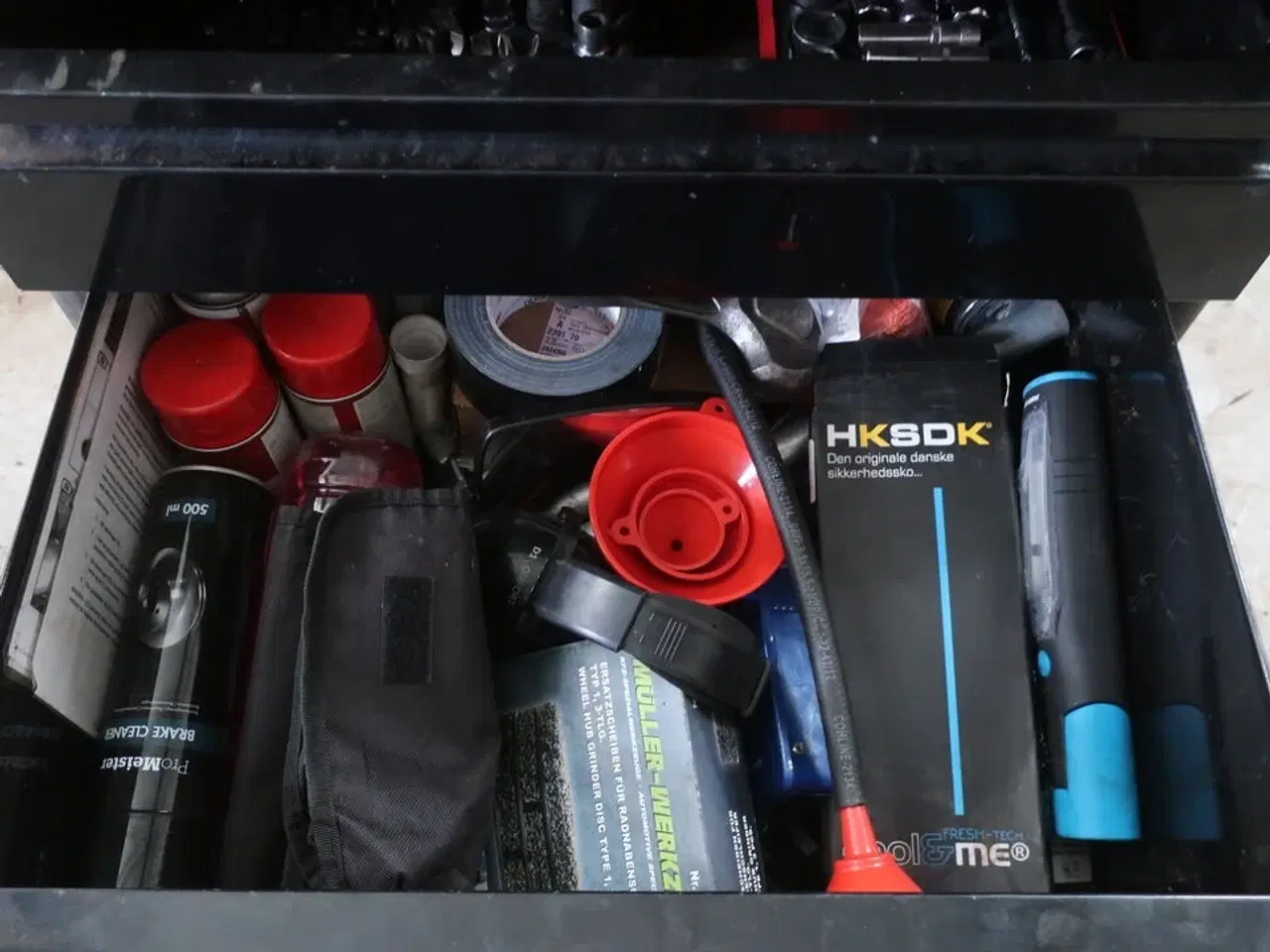Billede 8 - Værktøjsvogn med indhold