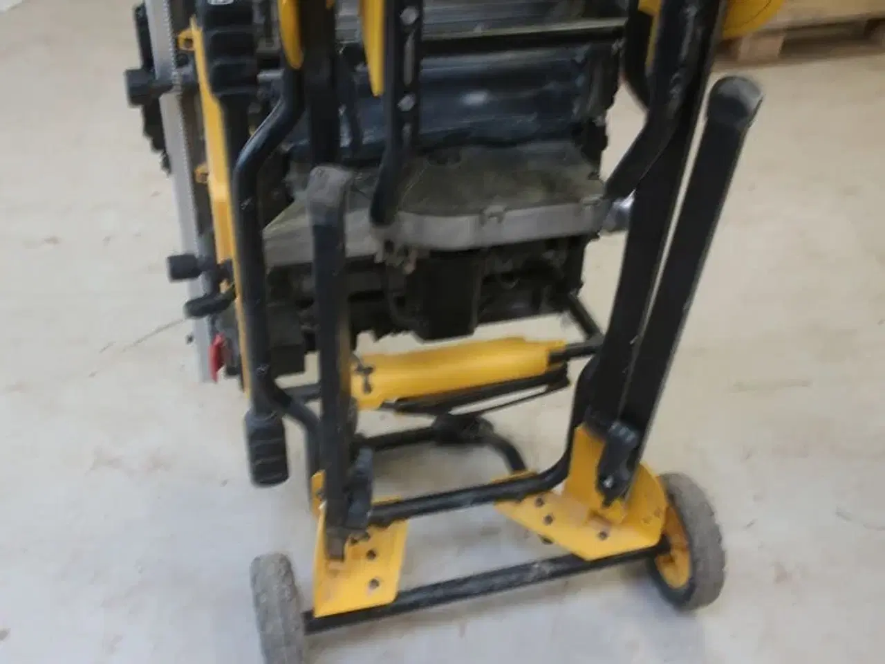 Billede 2 - Bordrundsav DEWALT DWE7492 -QS med stastiv