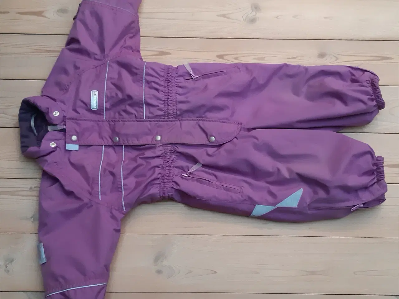 Billede 1 - FLYVERDRAGTER str 80 - gode og fine legedragter