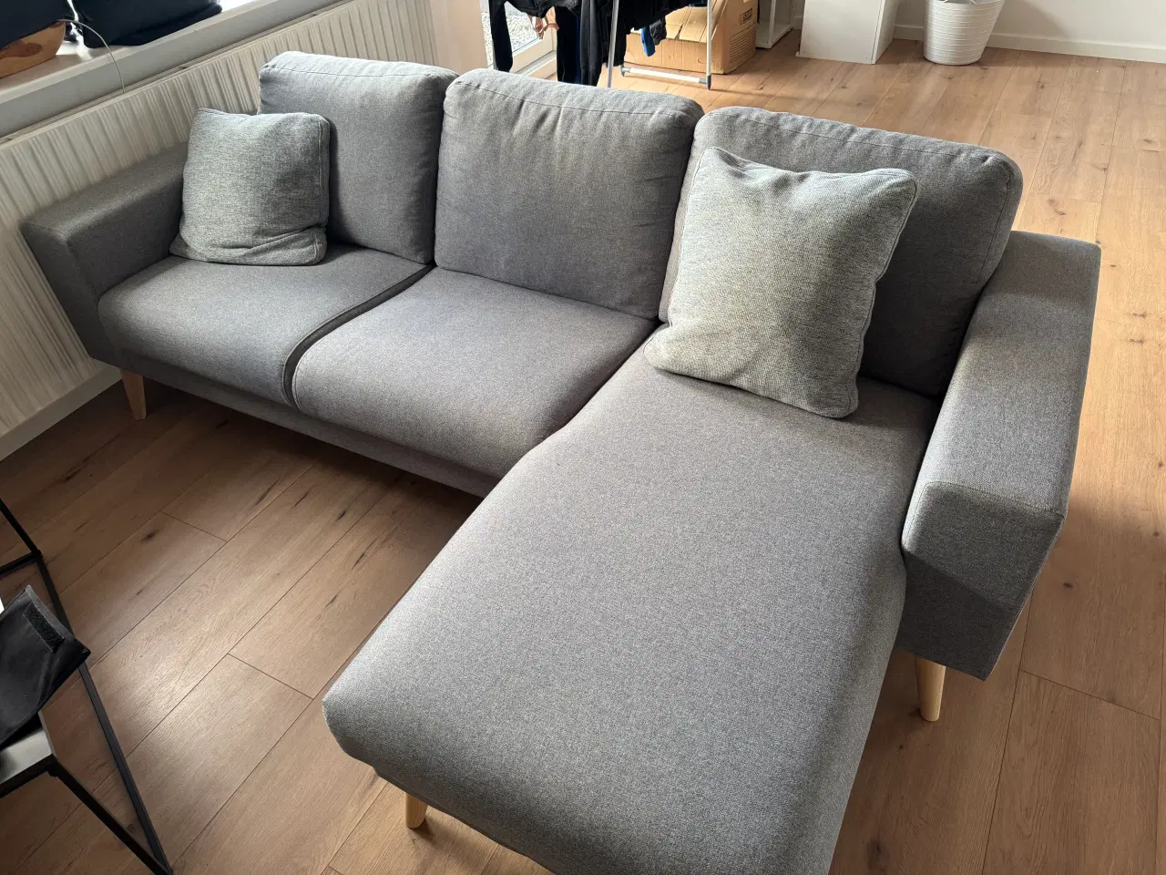 Billede 4 - Fin 3 personers sofa med chaiselong