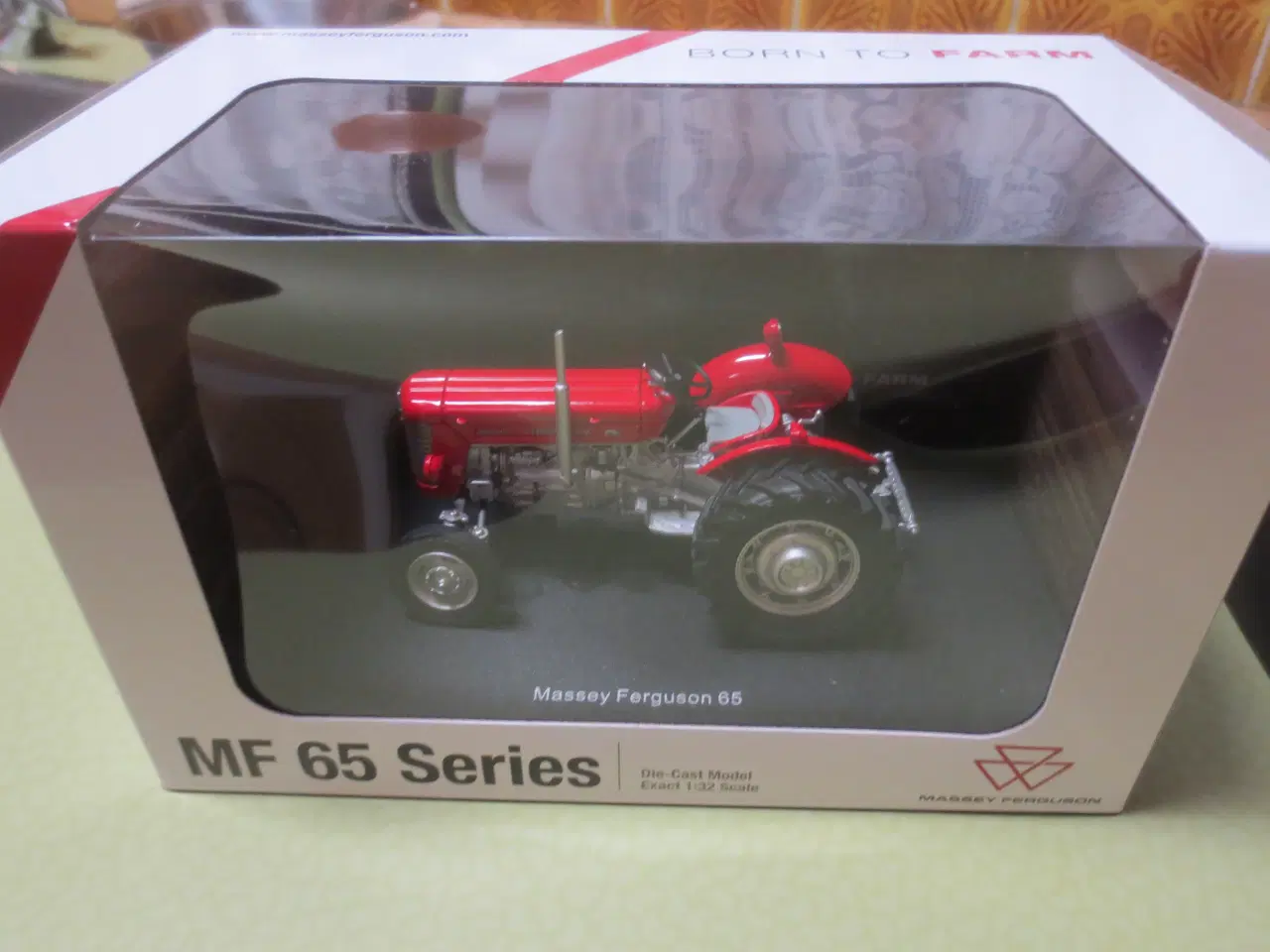 Billede 1 - 1 stk Ny Modeltraktor Massey Ferguson 65 MK 1 og M