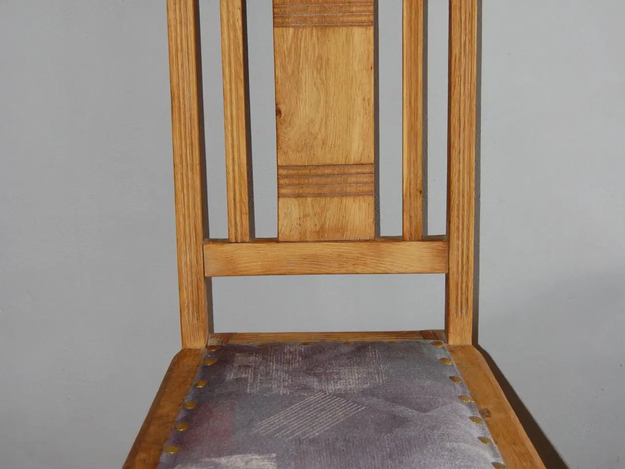 Billede 1 - Spisebordsstol.