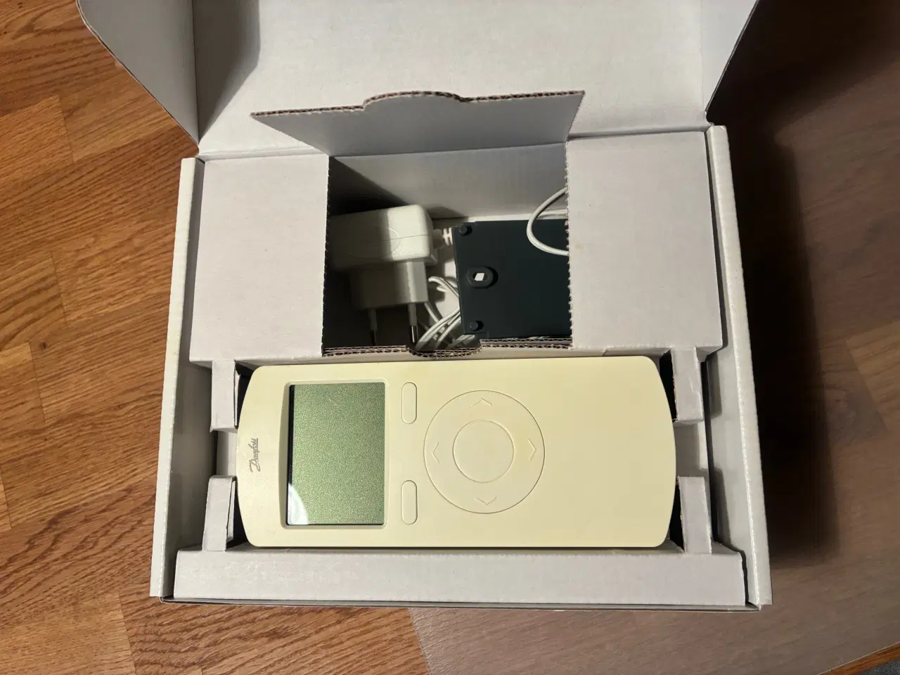 Billede 2 - Helt ny fjernbetjening til Danfoss CF-RC gulvvarme