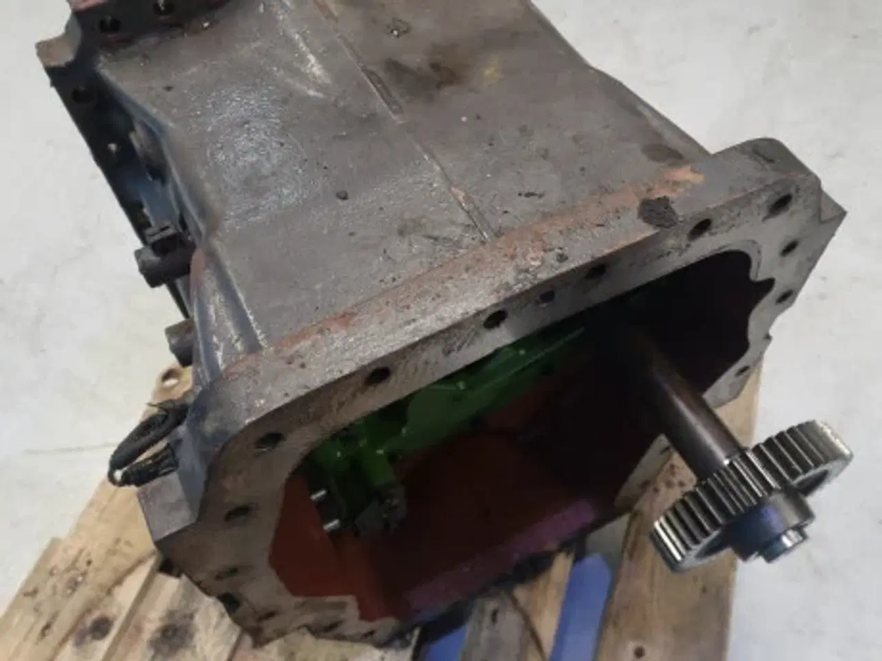 Billede 10 - Claas Axion 840 Gearkasse Hus 11329430