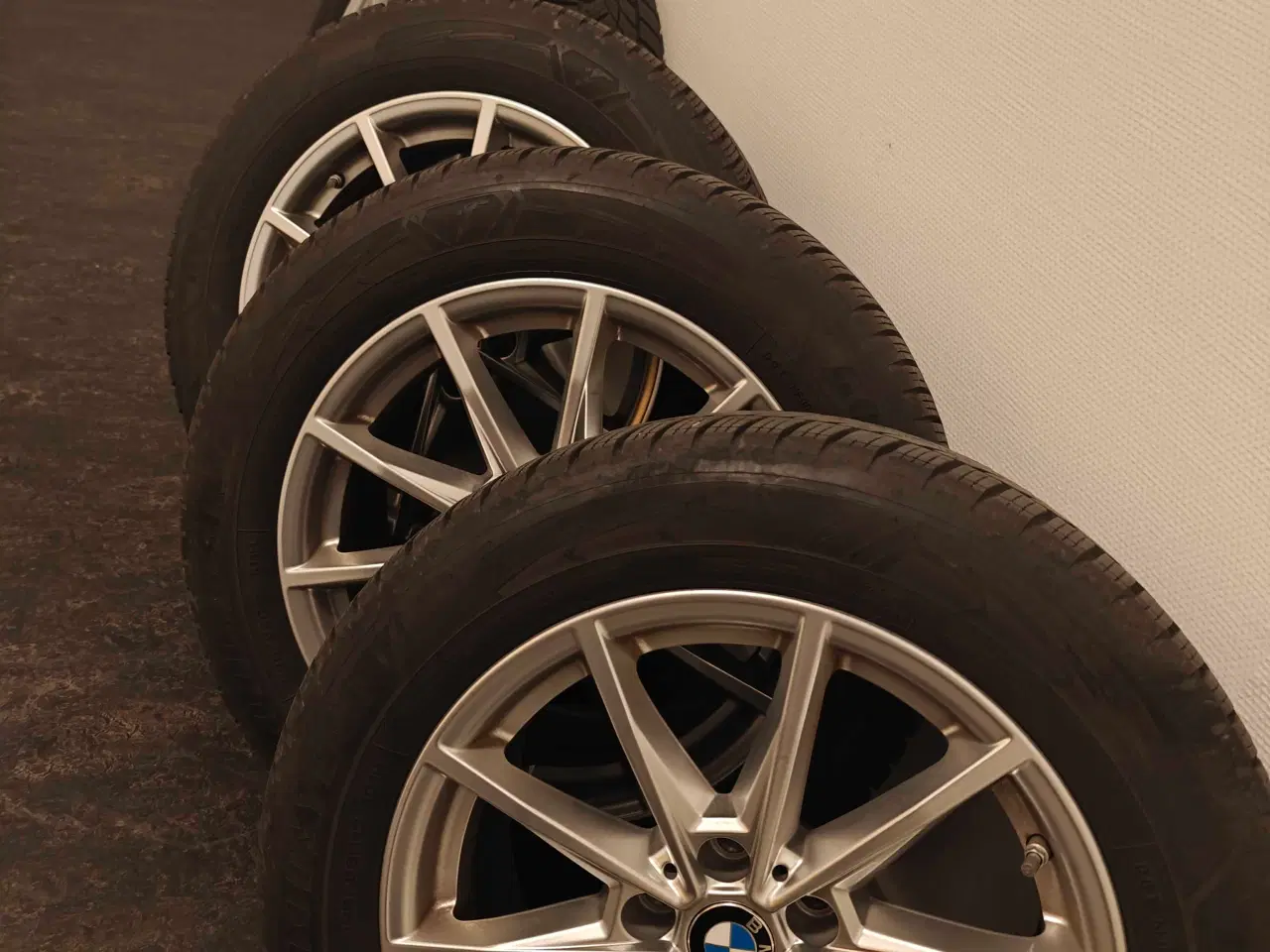 Billede 4 - Vinterhjul-sæt BMW '17 fælge + Goodyear dæk