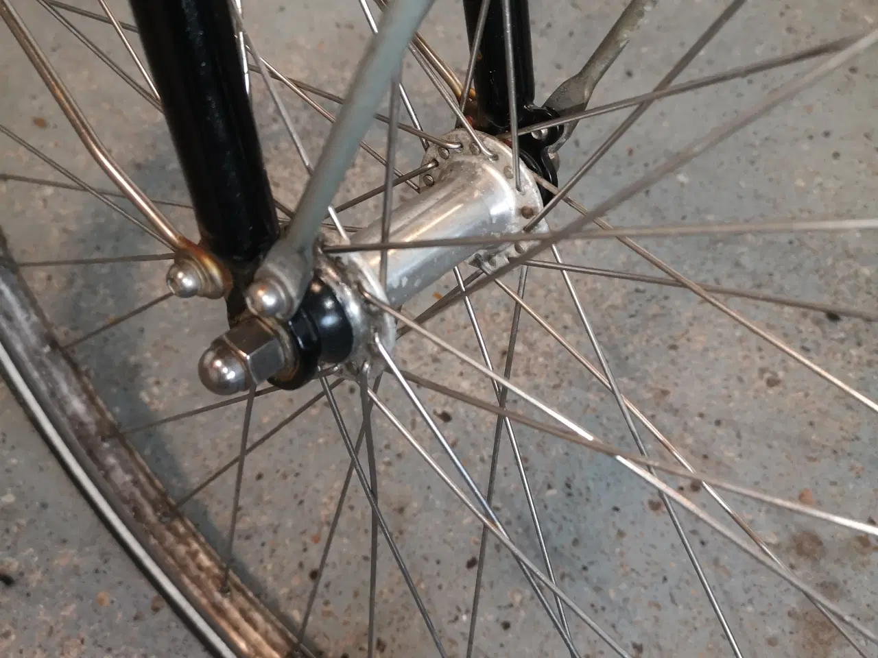 Billede 13 - Living 28" 56cm, 3gear ,lås med 1 nøgle , for -og 