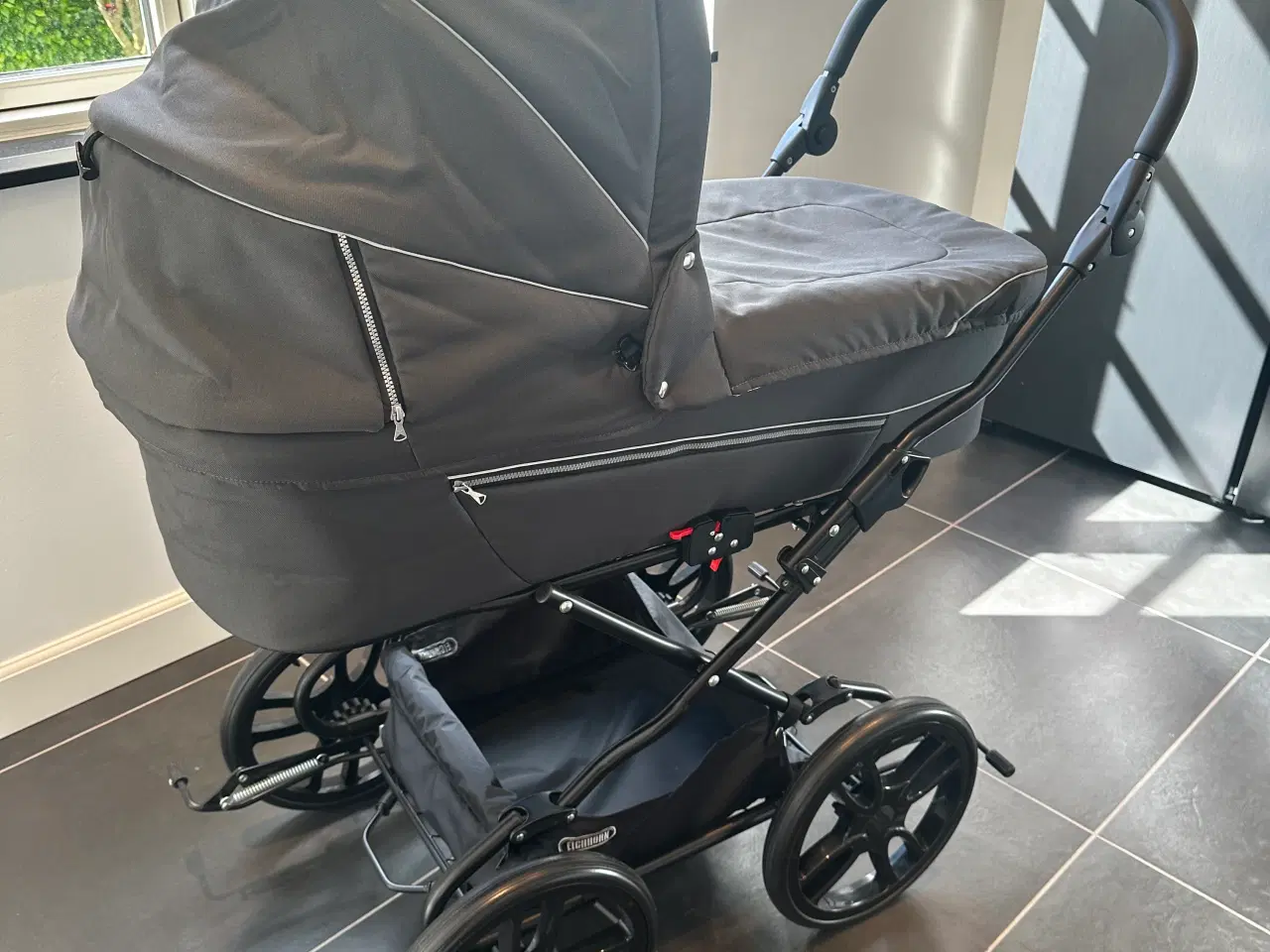 Billede 5 - Helt ny barnevogn med lift