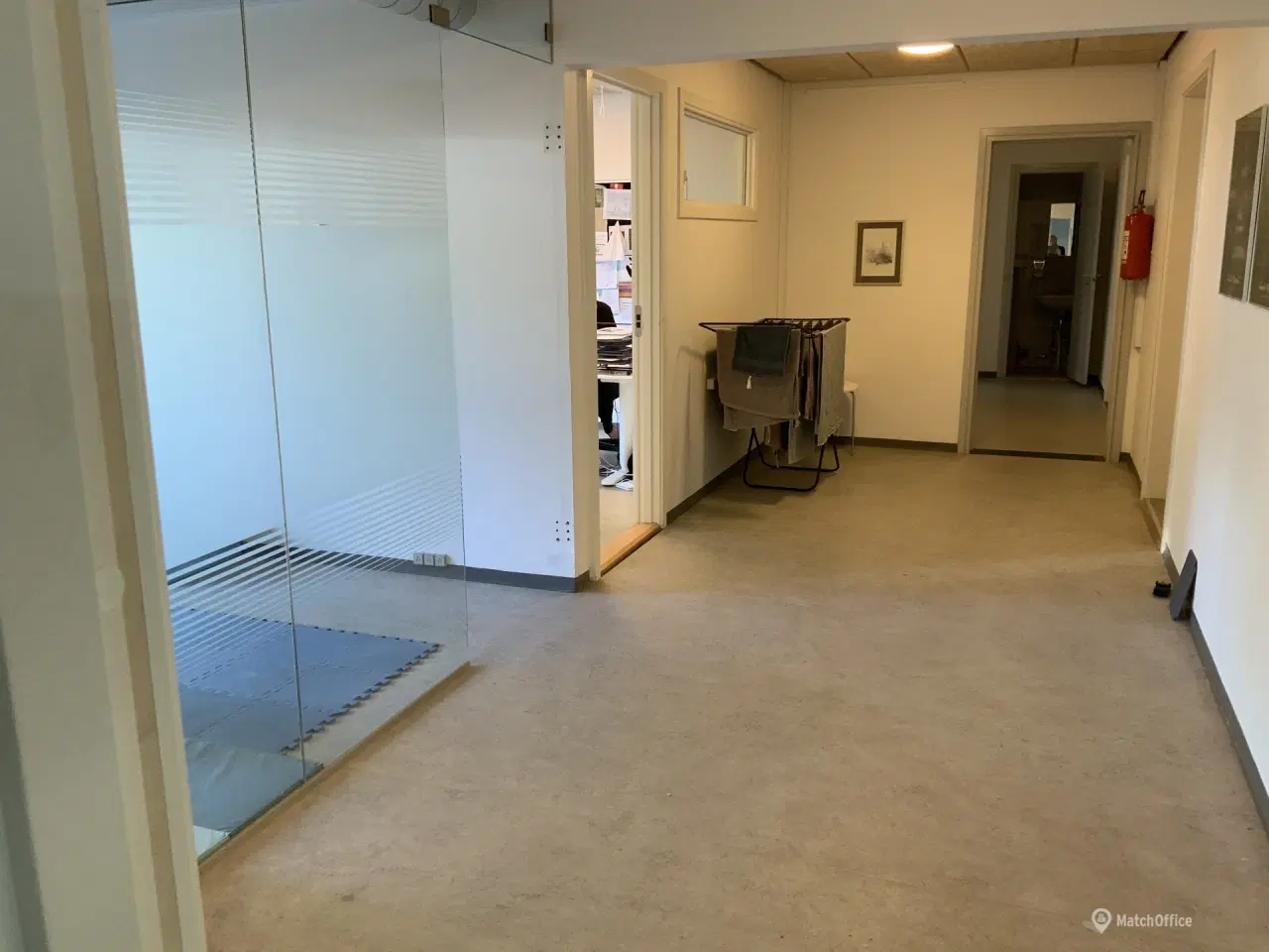 Billede 2 - Velbeliggende erhvervslejemål udlejes nu i Randers NØ