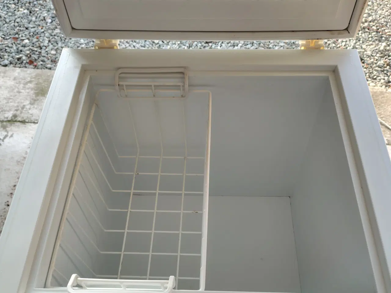 Billede 3 - Fryser på 100 liter 