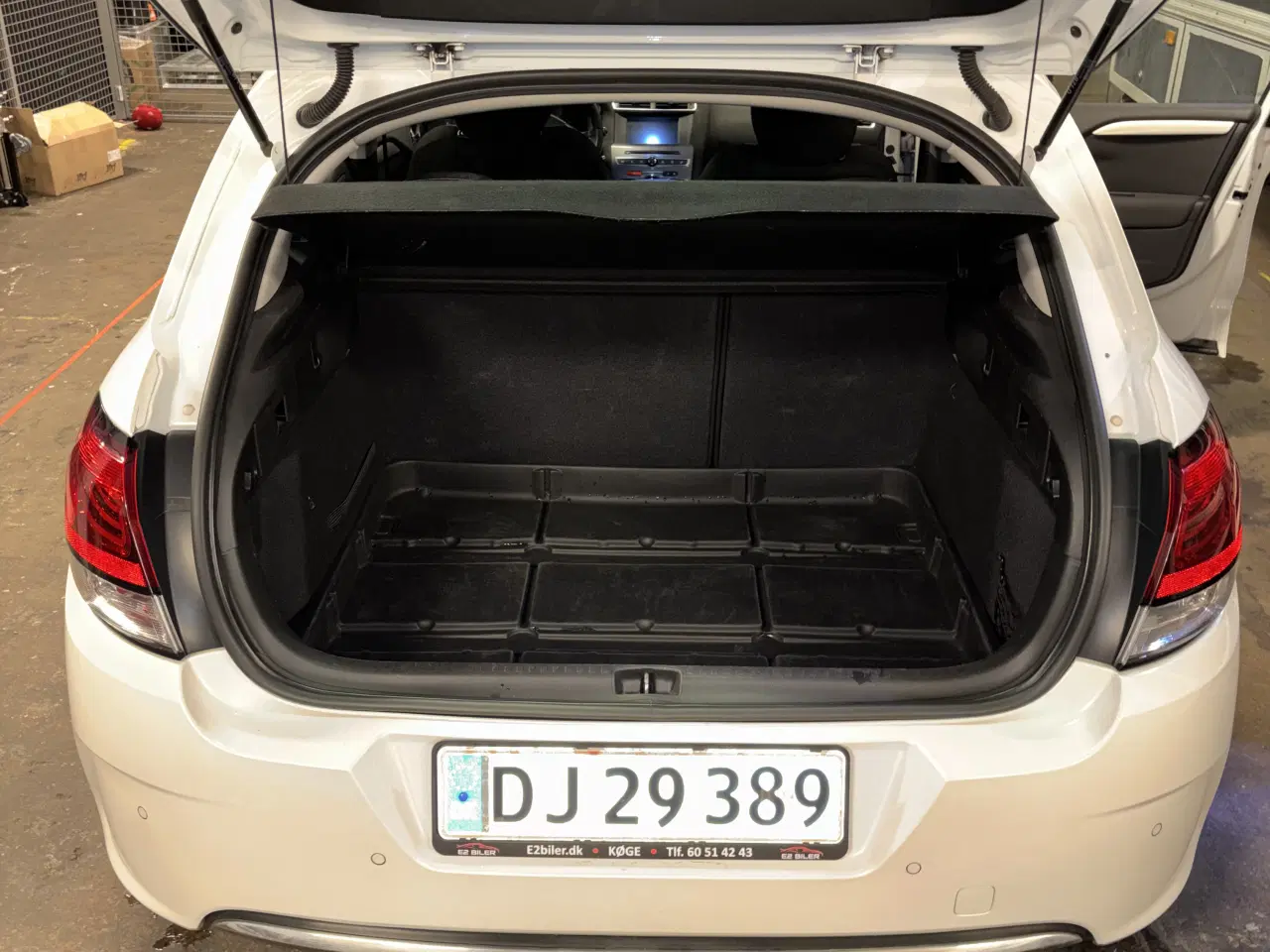 Billede 7 - Pæn Citroen C4 1.6 Blue HDI