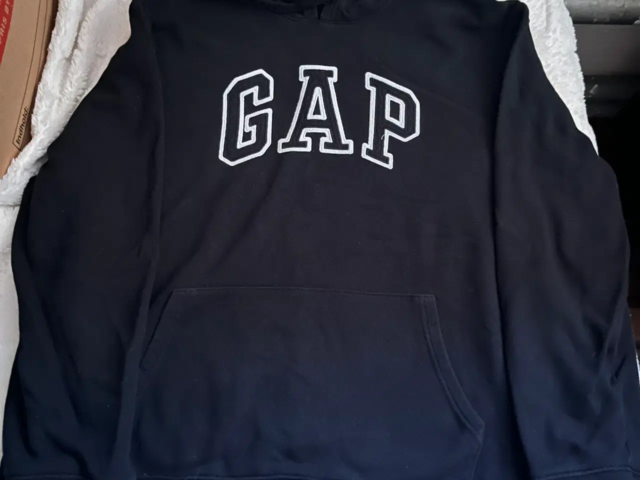 Billede 1 - Sweater fra GAP.