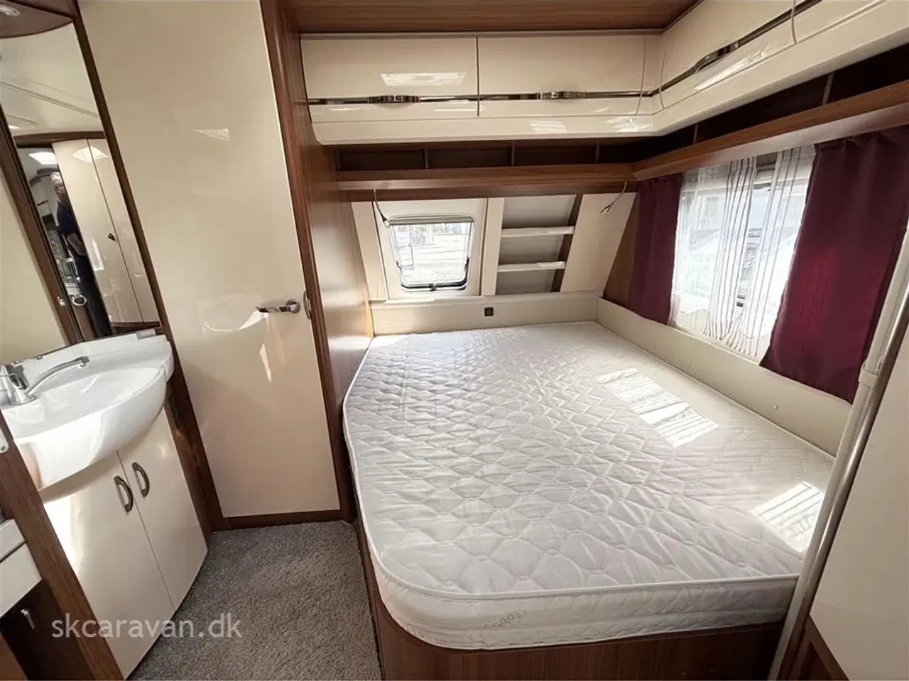 Billede 7 - 2018 - Hobby Excellent 560 CFe "50 YEARS"   Pæn og velholdt campingvogn, med meget udstyr