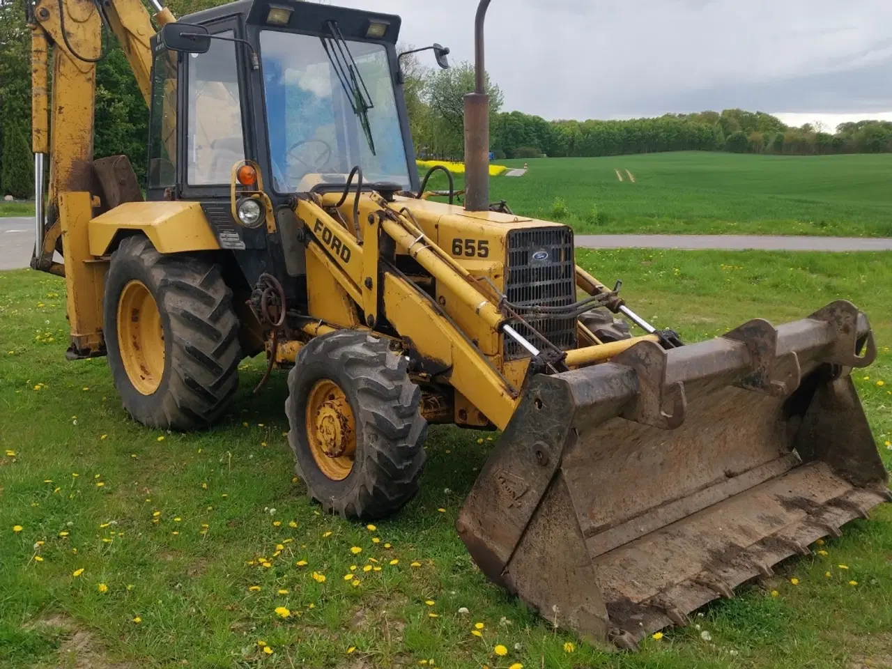 Billede 1 - Ford 655 4WD M. Skovle