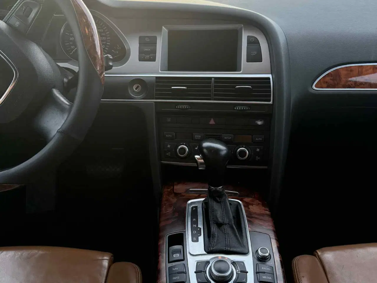 Billede 5 - Nysynet Audi A6 C6 2007 • S-LINE • ny motor 200.0