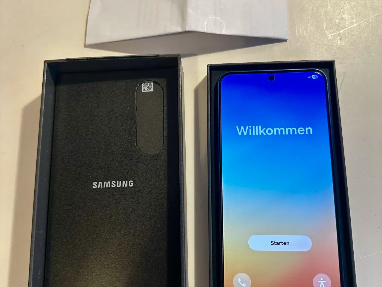 Billede 1 - Samsung Galaxy S25 5G 128GB Navy(som ny,garanti)