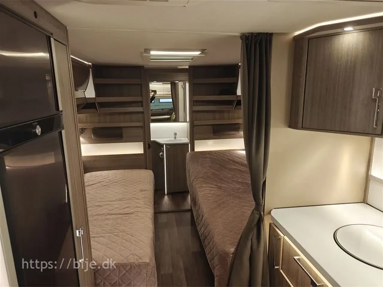 Billede 12 - 2019 - Kabe Imperial 740 E-TDL KS