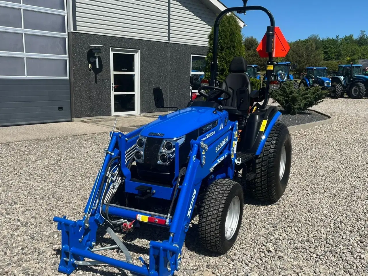 Billede 12 - Solis H26 HST Turfdæk og Frontlæsser