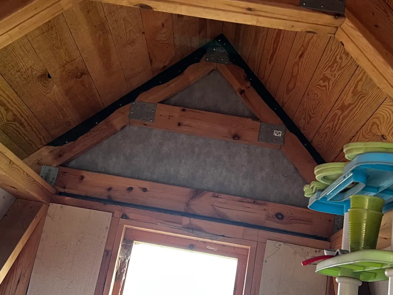 Billede 7 - LEGEHUS med sandkasse