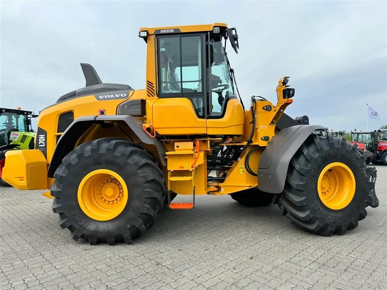 Billede 9 - Volvo L 70 H AGRICULTURE! KUN 4 TIMER, LANG BOM OG LOCK-UP! TIL LEVERING 1 JUNI 2025!